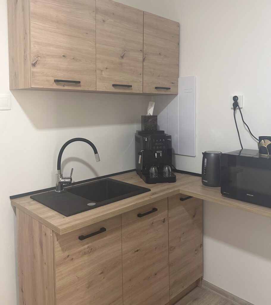 Kitchen corner 2